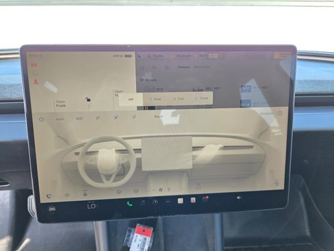 Used 2024 Tesla Model 3 Long Range image 12
