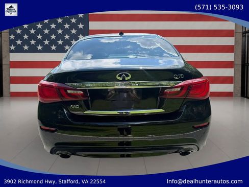 Used 2015 INFINITI Q70 3.7 AWD/4WD image 9