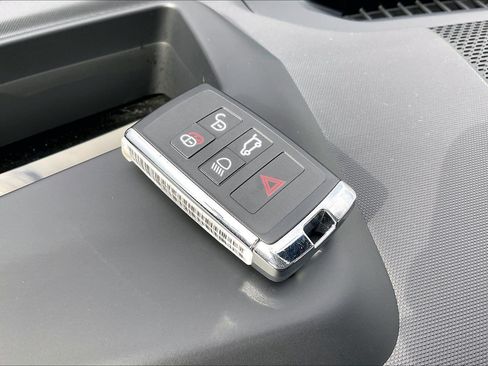 Used 2023 Land Rover Defender 130 X AWD/4WD image 14