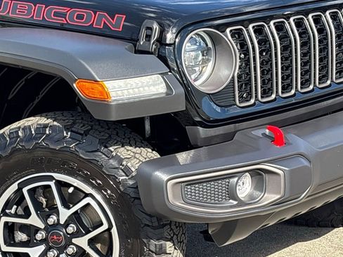 Used 2024 Jeep Wrangler Unlimited Rubicon image 7