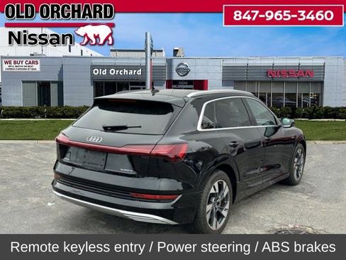 Used 2022 Audi e-tron Premium image 6