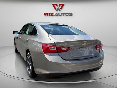 Used 2023 Chevrolet Malibu LT w/ Driver Confidence Package FWD image 3