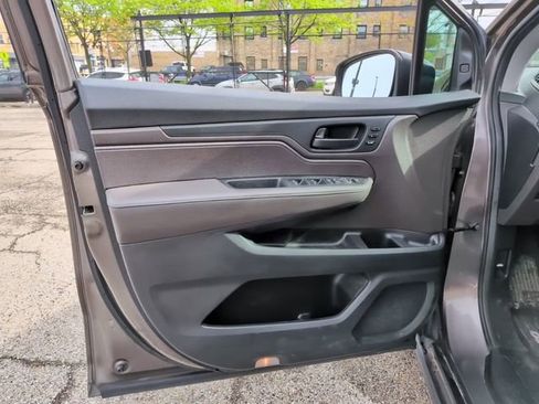 Used 2022 Honda Odyssey EX-L image 17