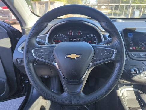 Used 2024 Chevrolet Malibu LT image 11