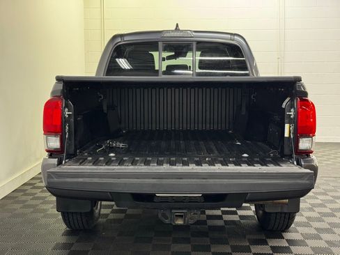 Used 2021 Toyota Tacoma SR AWD/4WD image 35