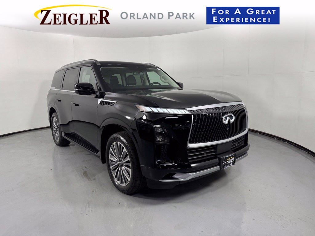 Certified 2026 INFINITI QX80 Luxe w/ Cargo Package AWD/4WD image 1