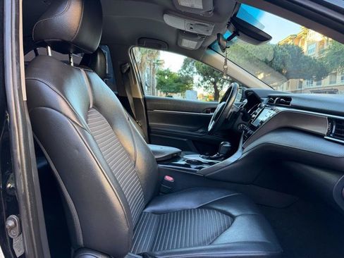 Used 2018 Toyota Camry SE FWD image 52