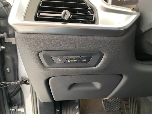 New 2026 BMW X5 xDrive40i w/ Premium Package image 24