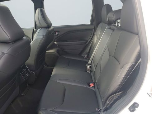 New 2025 Subaru Forester Limited image 13
