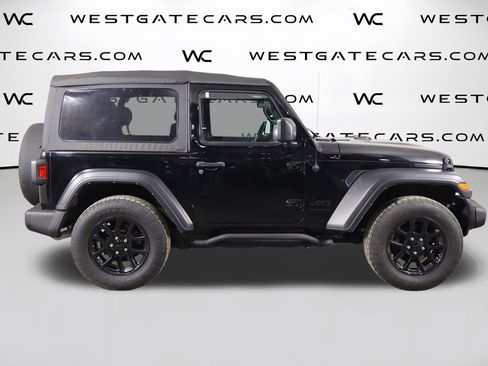 Used 2022 Jeep Wrangler Sport AWD/4WD image 34