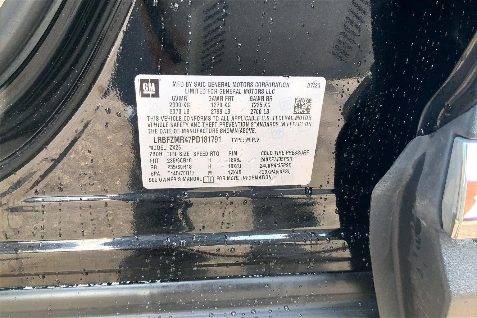 Used 2023 Buick Envision Preferred AWD/4WD image 29