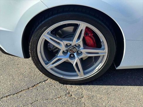 Used 2021 Chevrolet Corvette Stingray Premium Conv w/ Z51 Performance Package RWD image 10