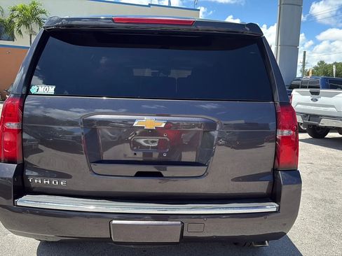 Used 2016 Chevrolet Tahoe LTZ AWD/4WD image 6
