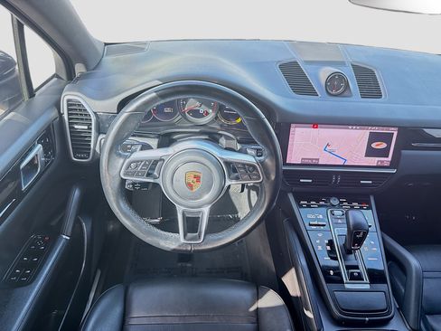 Used 2020 Porsche Cayenne AWD/4WD image 21