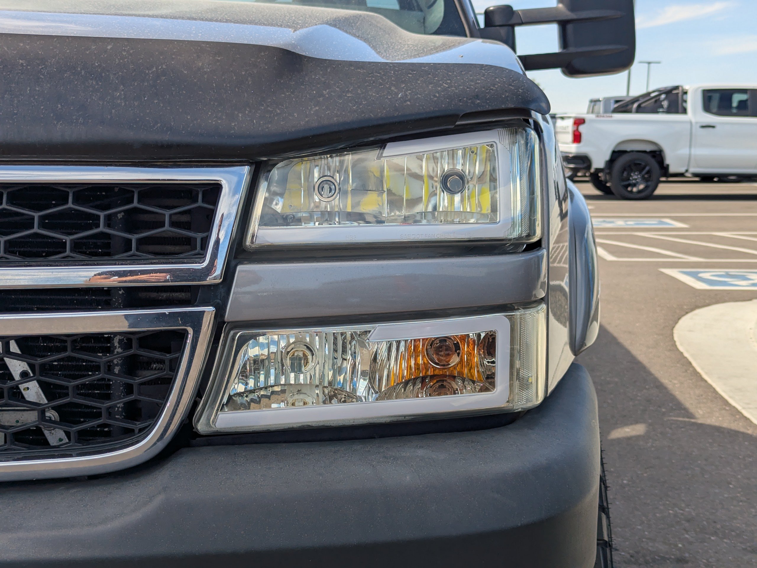 Used 2007 Chevrolet Silverado 3500 LT w/ Heavy-Duty Power Package AWD/4WD image 38