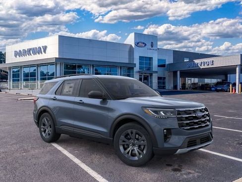 New 2026 Ford Explorer Active w/ Active Comfort Package AWD/4WD image 7