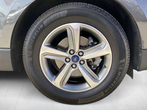 Used 2020 Ford Edge SEL w/ Convenience Package FWD image 14