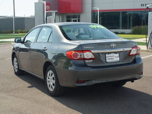 Used 2011 Toyota Corolla LE FWD image 11