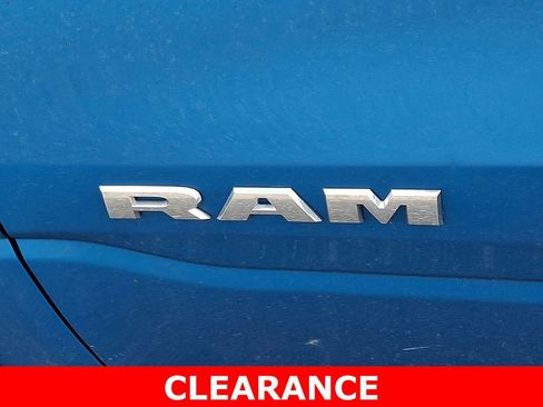 Used 2022 RAM 1500 Big Horn AWD/4WD image 29