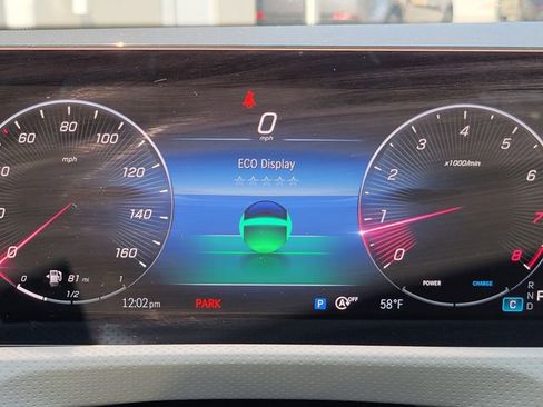 Used 2025 Mercedes-Benz CLA 250 image 28