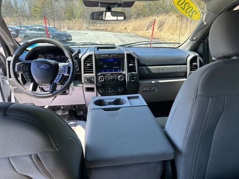 Used 2020 Ford F250 XL w/ STX Appearance Package AWD/4WD image 12