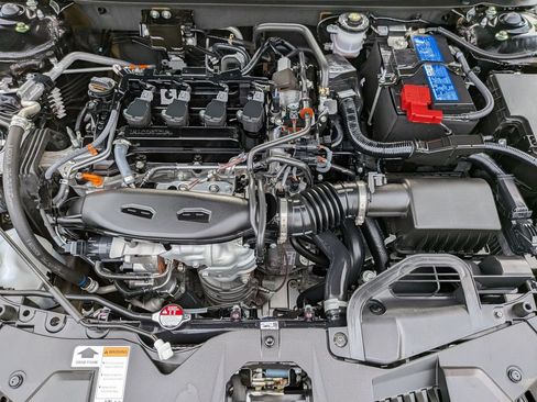 Used 2025 Honda Accord LX image 32