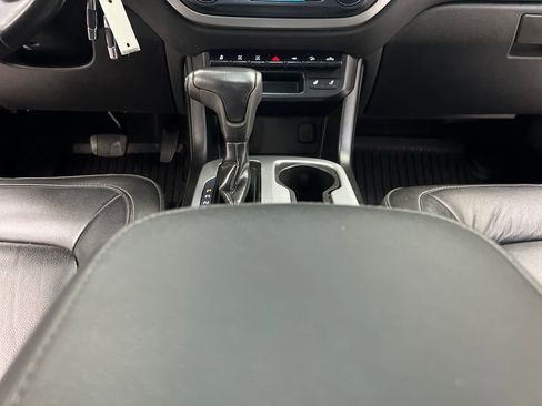 Used 2020 Chevrolet Colorado ZR2 image 35