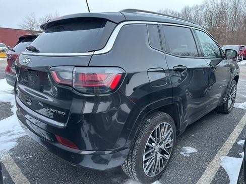 Used 2022 Jeep Compass Limited w/ Elite Group image 4