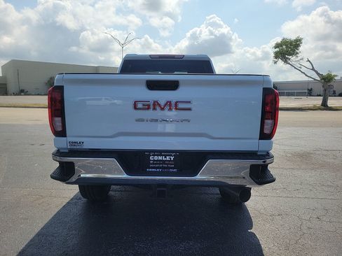 New 2025 GMC Sierra 2500 Pro w/ Convenience Package image 6