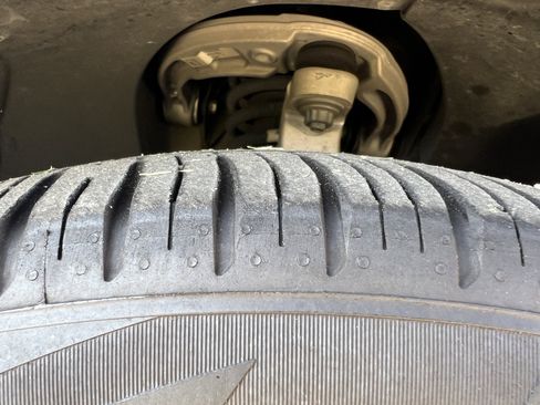 Certified 2024 Mercedes-Benz GLE 450 GLE 450 image 12