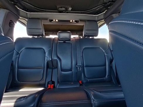 Used 2025 Ford Bronco Outer Banks AWD/4WD image 32