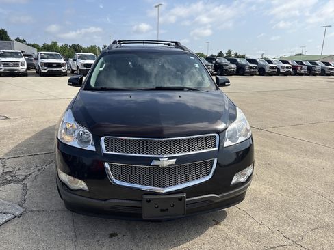 Used 2012 Chevrolet Traverse LTZ AWD/4WD image 2
