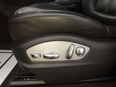 Used 2022 Porsche Macan image 18