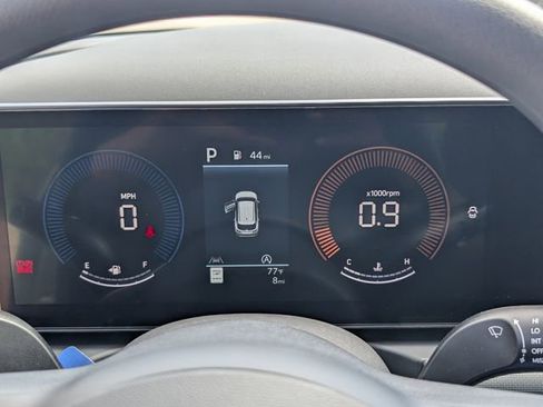 New 2026 Hyundai Tucson SE image 17