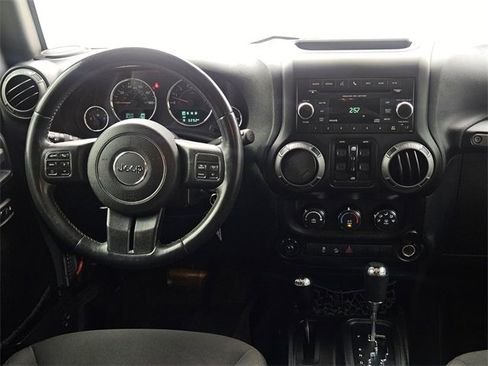 Used 2016 Jeep Wrangler Unlimited Sport w/ Quick Order Package 24S image 27