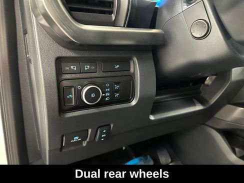 Used 2024 Ford F350 Lariat w/ Lariat Ultimate Package AWD/4WD image 24
