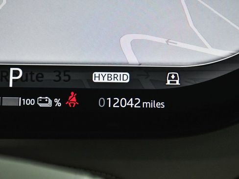 Used 2025 Land Rover Range Rover SE image 29