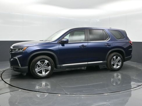 Certified 2023 Honda Pilot EX-L image 10