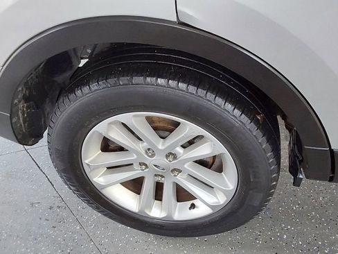 Used 2013 Ford Explorer FWD image 21