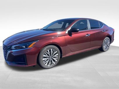Used 2024 Nissan Altima 2.5 SV