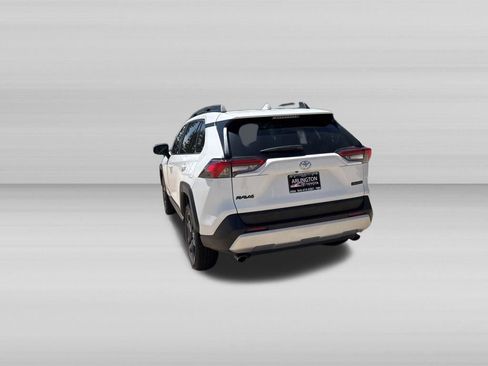 Used 2024 Toyota RAV4 Adventure AWD/4WD image 7