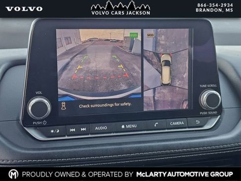 Used 2021 Nissan Rogue SV image 10