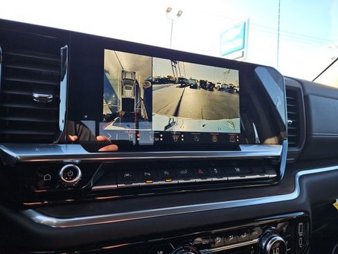 New 2026 GMC Sierra 1500 SLT image 41