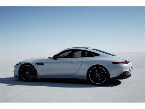 New 2026 Mercedes-Benz AMG GT 43 image 32