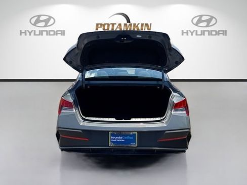 Certified 2024 Hyundai Elantra SEL FWD image 24
