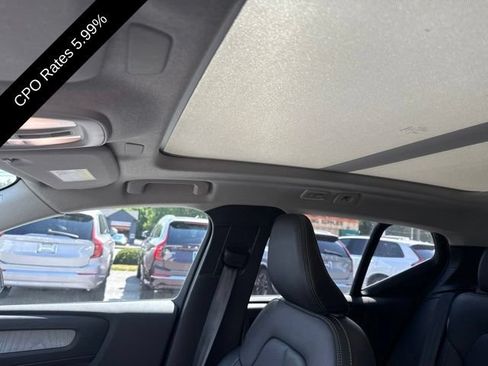 Certified 2024 Volvo XC40 B5 Plus w/ Protection Package Premier AWD/4WD image 19