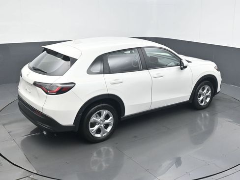 Certified 2025 Honda HR-V LX image 21