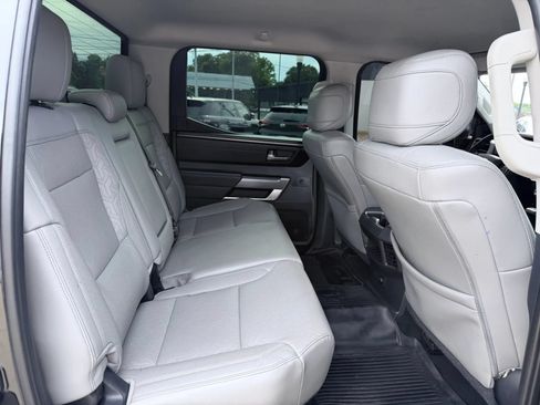 Used 2022 Toyota Tundra SR5 RWD image 17
