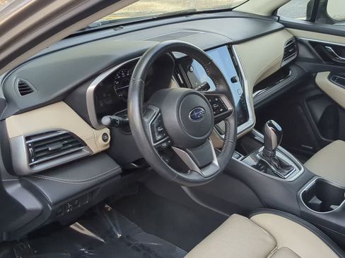 Used 2020 Subaru Outback Limited image 10