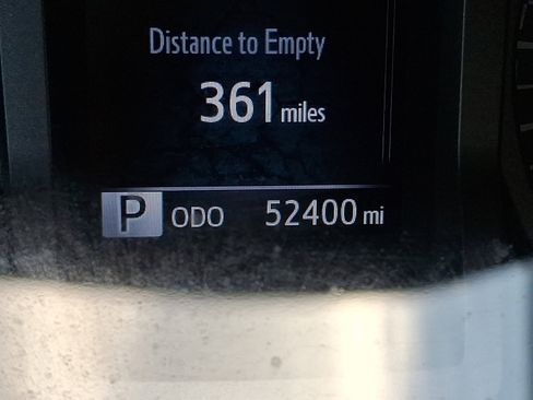 Used 2017 Toyota Tacoma TRD Off-Road w/ Premium & Technology Package image 24